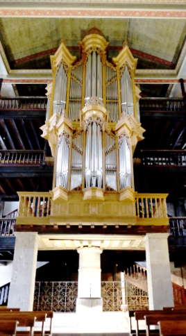 Le nouvel orgue de  Ciboure, oeuvre de la manufacture Thomas